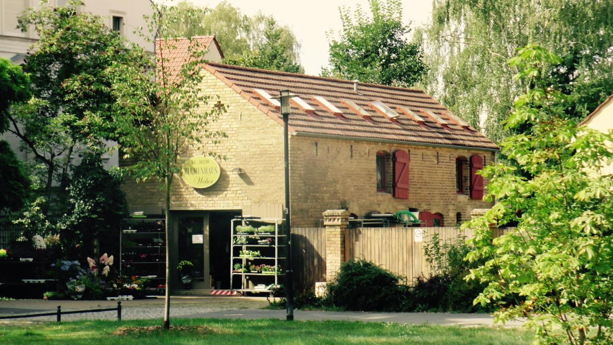 Blumenhaus Apartment Velten Exterior photo
